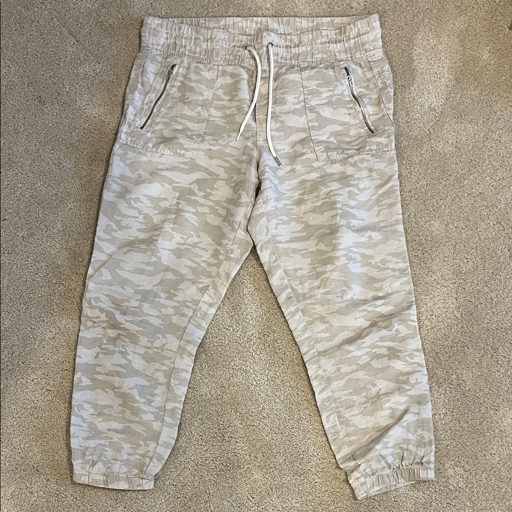 Athleta Camouflage Linen Jogger Pants size 14